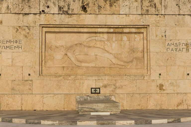 Το έπος του 1940: 8 πράγματα που αξίζει να θυμόμαστε